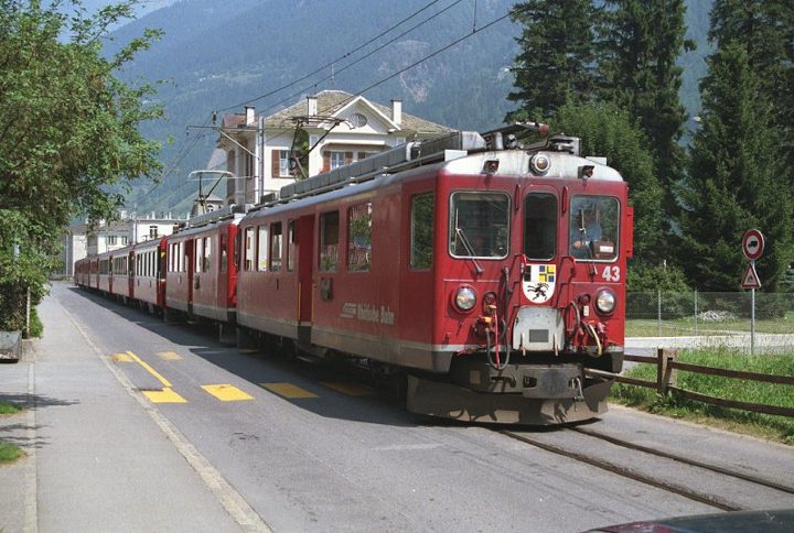 RhB9008-N002.jpg