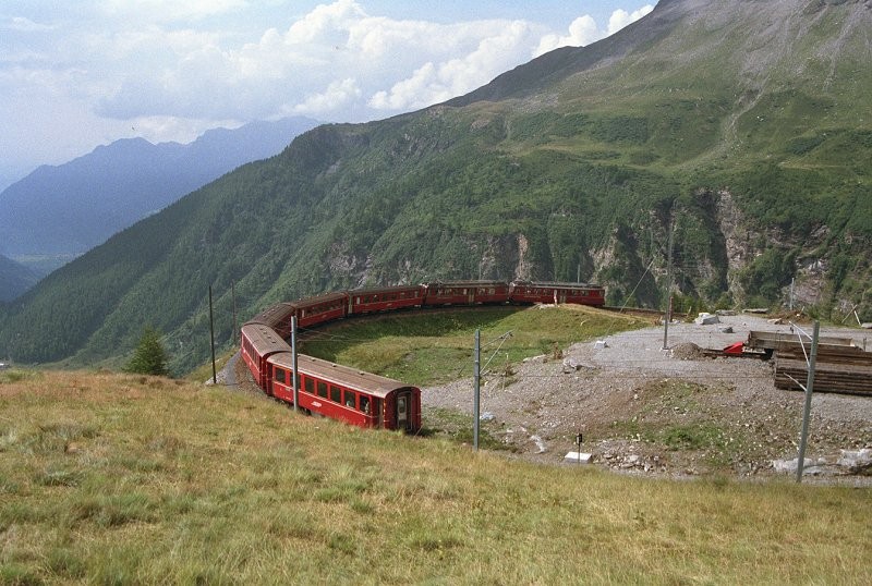 RhB9008-N063.jpg