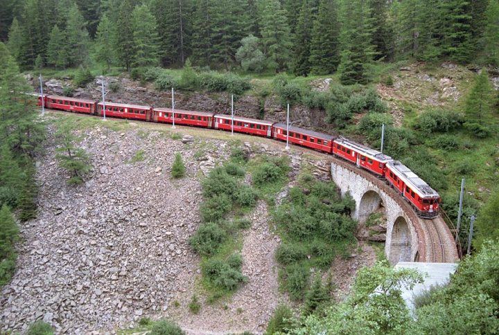 RhB9008-N069.jpg