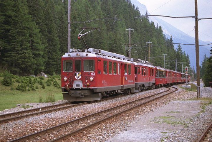 RhB9008-N081.jpg
