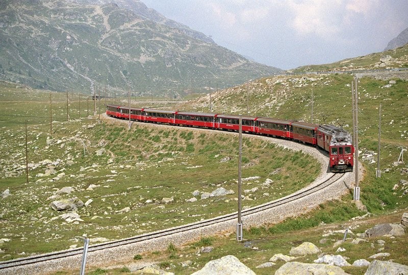 RhB9008-N090.jpg