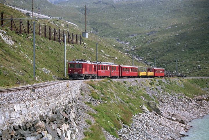 RhB9008-N095.jpg