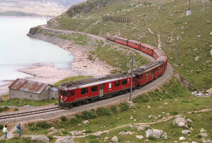 RhB9008-N100.jpg