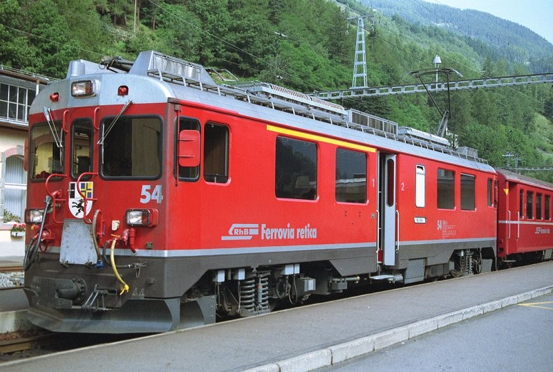 RhB9008-N105.jpg
